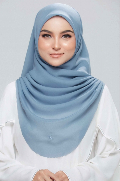 Suri Classic  l Air Force Blue